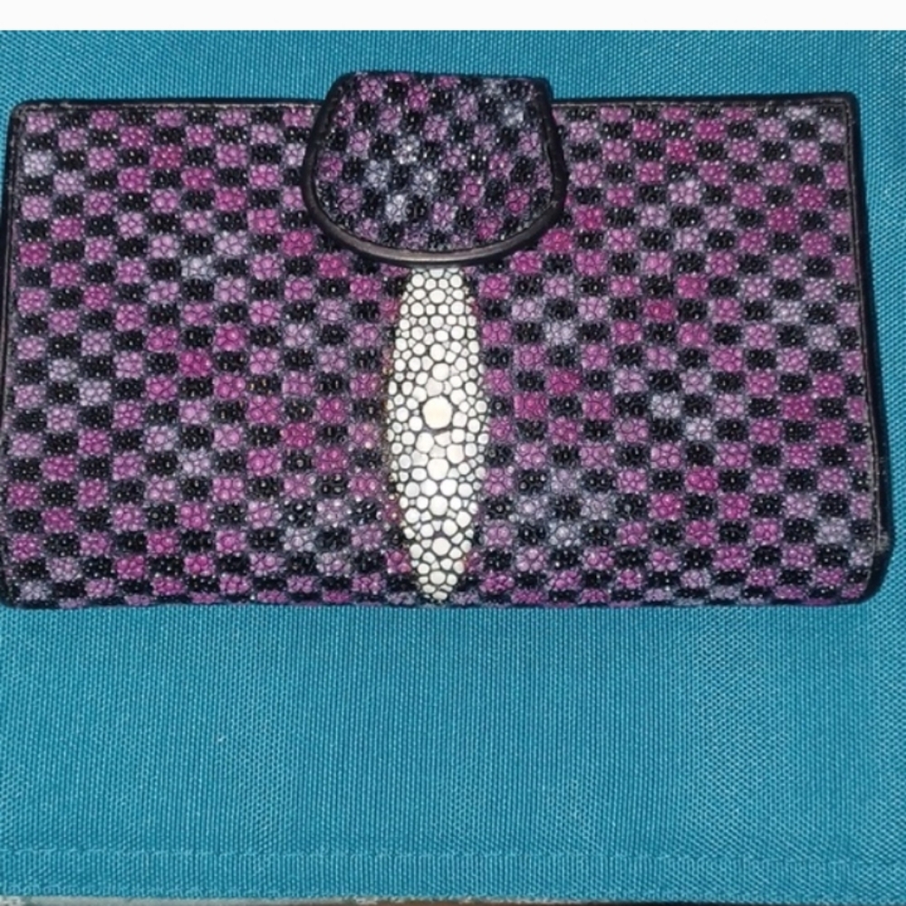 King I Stingray Leather Wallet